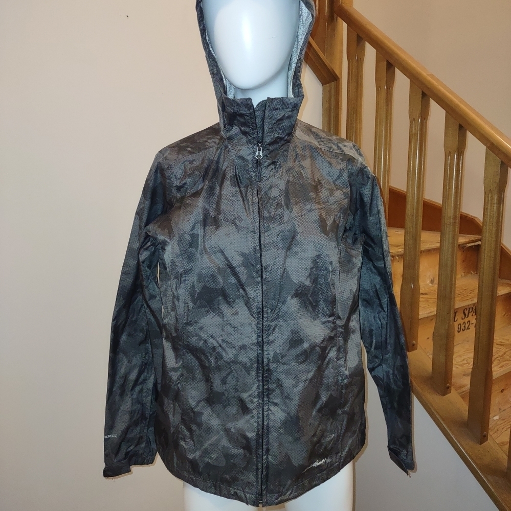 EDDIE Bauer technical rain jacket